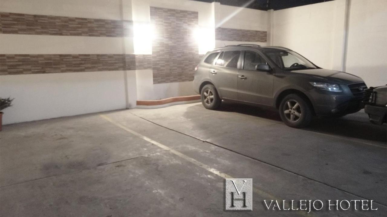 Vallejo Hotel Huaquillas Exterior photo